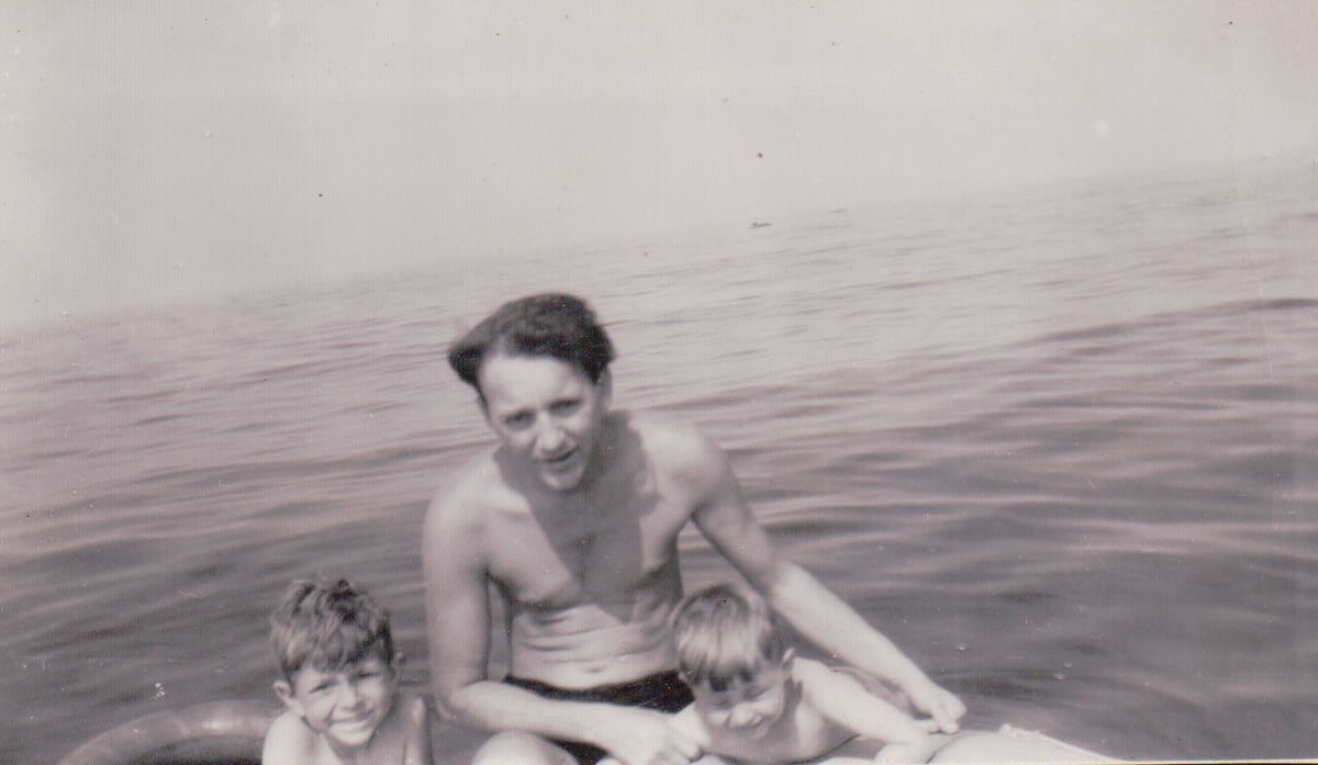 1247.JPG  by Terry Kelly Photography