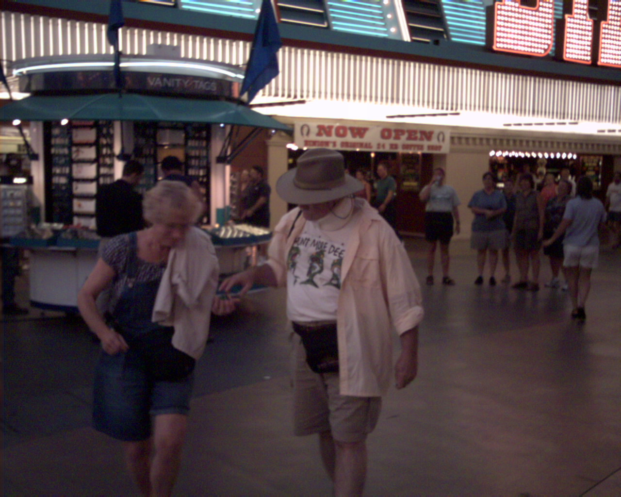 EXIF/JPEG image with thumb EXIF/JPEG image with thumb by Terry Kelly Photography