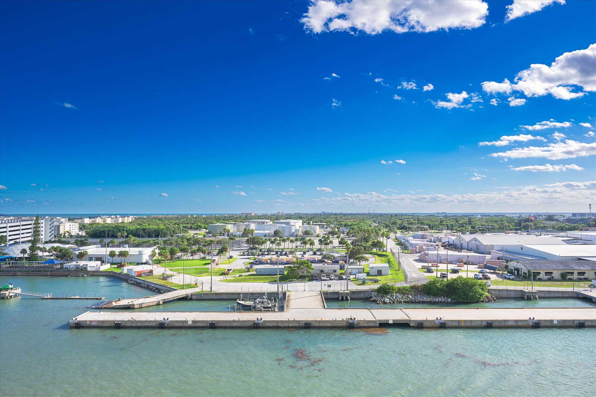 Port Canaveral adventure of the seas_0081.jpg  by Terry Kelly Photography