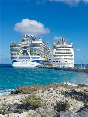 icon and adventure of the seas iphone_Oct242025_3478-1.jpg by Terry Kelly Photography