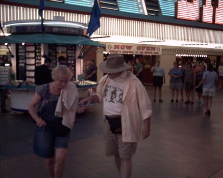 EXIF/JPEG image with thumb - EXIF/JPEG image with thumb