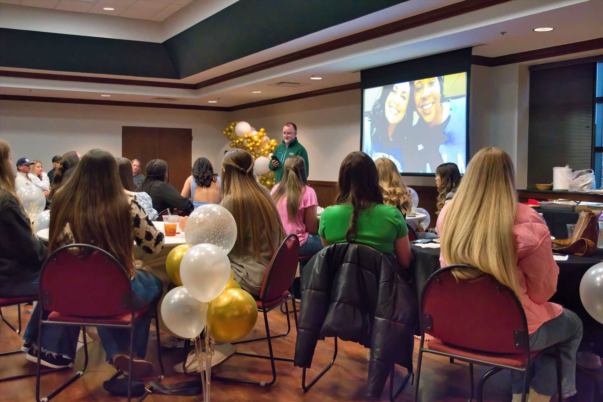 OBU_2024_Senior_Banquet__41.jpg  by 405Exposure