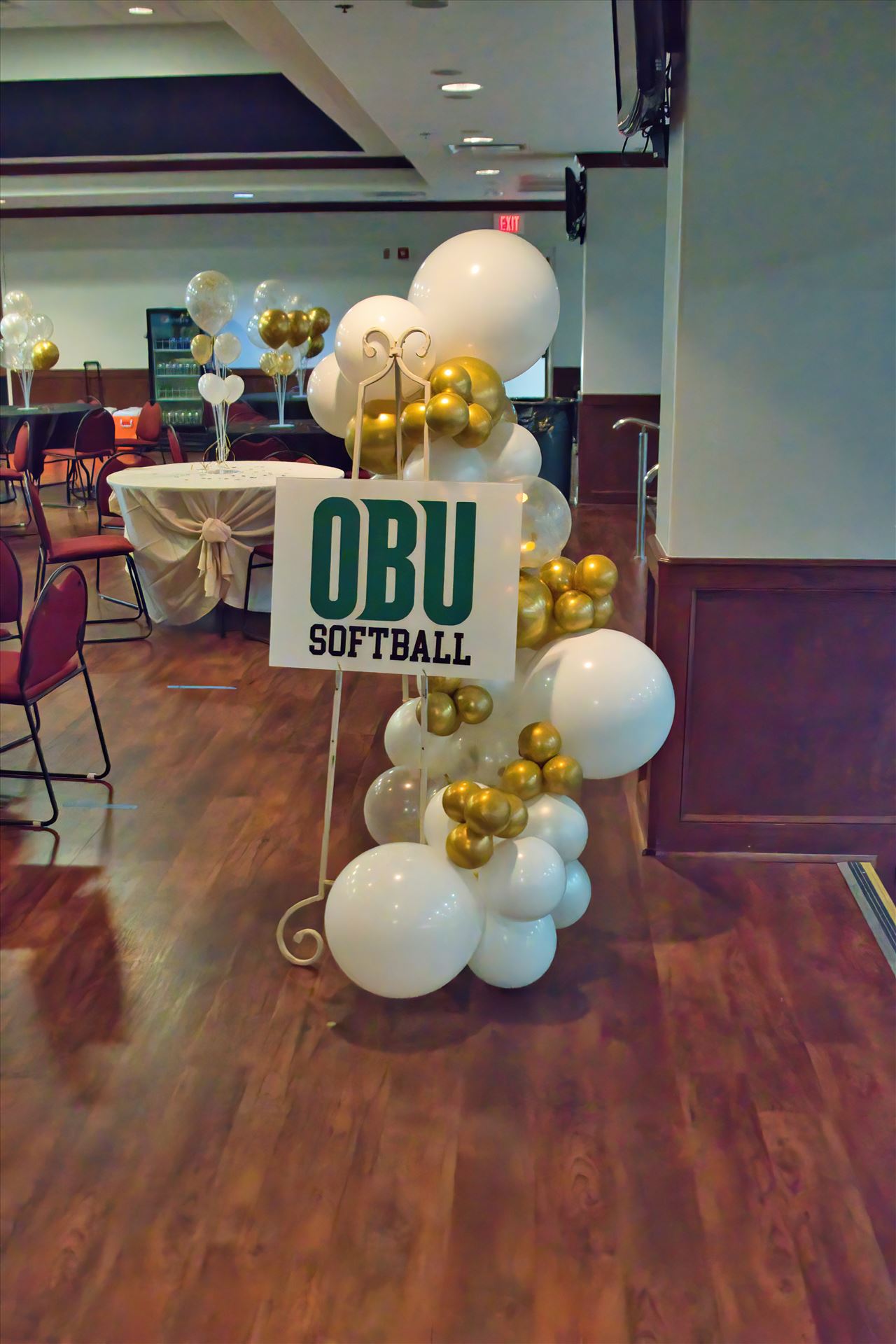 OBU_2024_Senior_Banquet__8.jpg  by 405Exposure