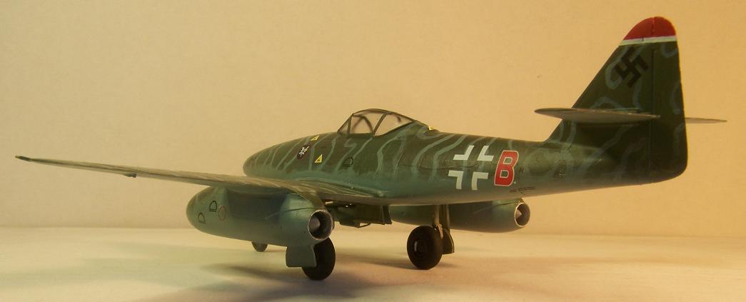 Hobbyboss Me 262 A2a 8.JPG  by Alex Gordon