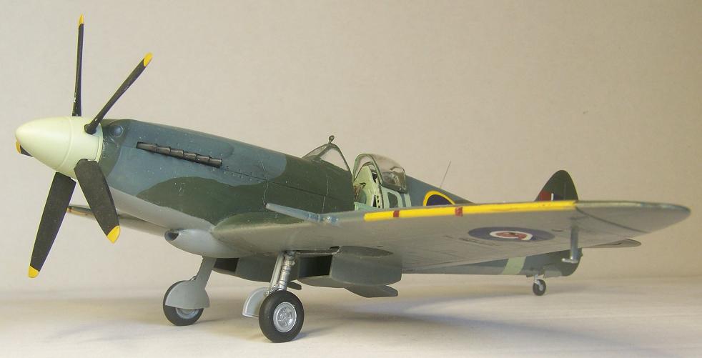 Airfix Spitfire XIVc 7.JPG  by Alex Gordon