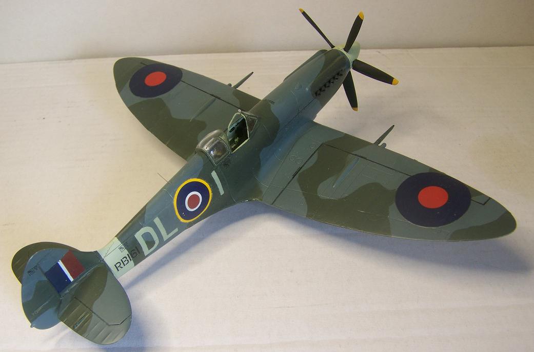 Airfix Spitfire XIVc 4.JPG  by Alex Gordon