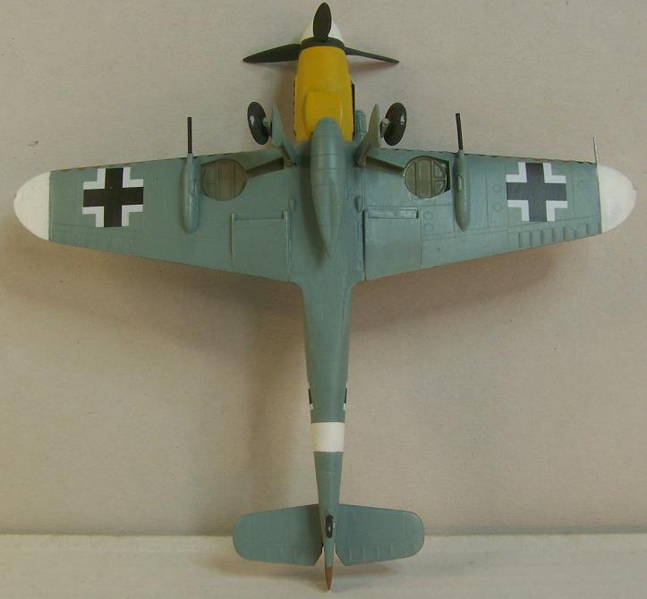 Hobbyboss Bf109G-2 9.JPG  by Alex Gordon