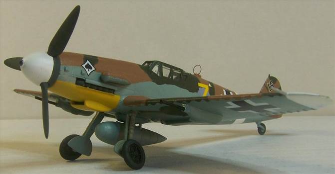 Hobbyboss Bf109G-2 6.JPG - 