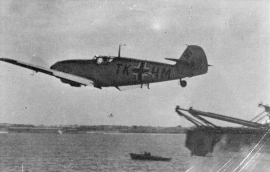 Bf109_Catapault.jpg by modeldad