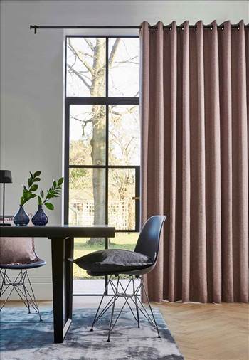 made to measure curtains leeds by Blindsleeds