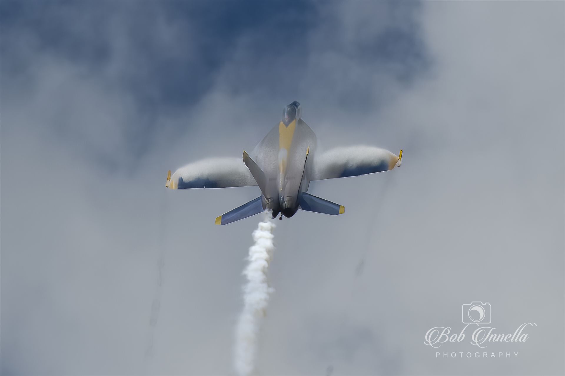 Vaping, US Navy Blue Angels Style  by Buckmaster