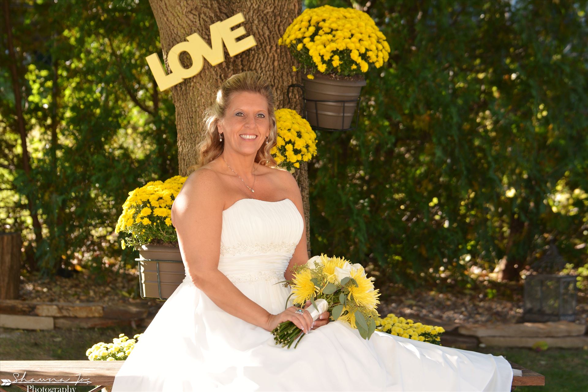 BucklesWedding5.jpg Gorgeous bride by Shawna Jo Photography