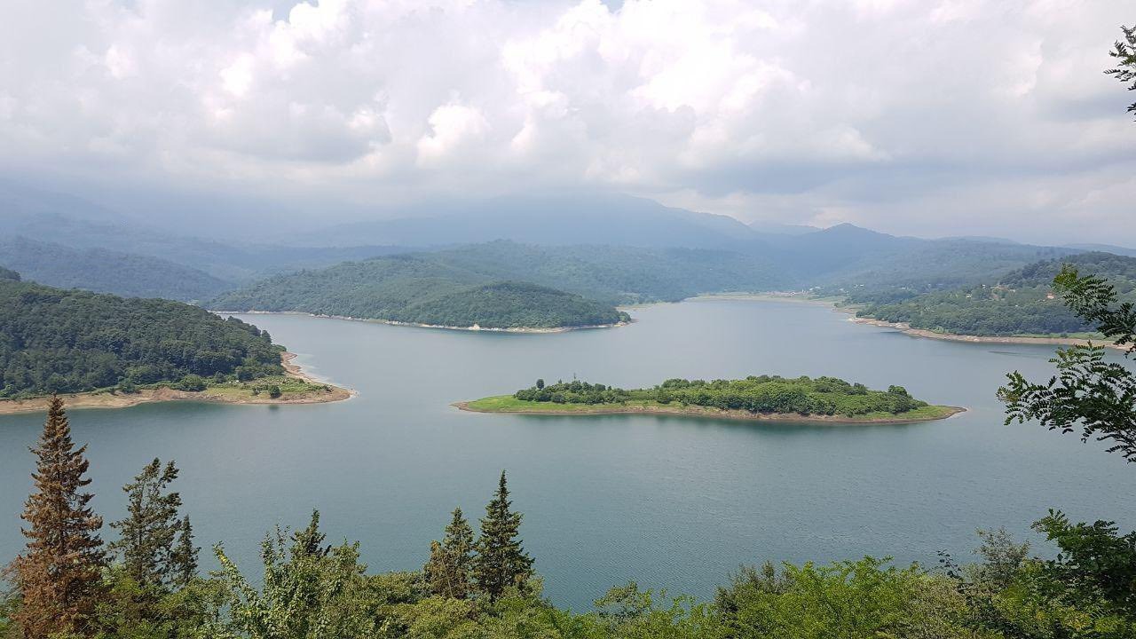 lafoor_2_11zon.jpeg دریاچه لیفور مازندران by mohsen dehbashi