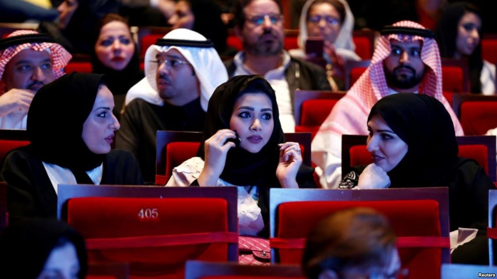 BC5BC7D5-ADEE-4622-8431-C7FCC370E1D4_w1023_r1_s.jpg بعد از ۳۵ سال، سینماهای عربستان سعودی دوباره باز می‌شوند by mohsen dehbashi