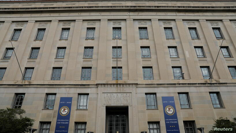 Signage is seen at the headquarters of the United States Department of Justice (DOJ) in Washington, D.C., U.S., May 10, 2021. REUTERS/Andrew Kelly وزارت دادگستری آمریکا از کشف توطئه یک شبکه اطلاعاتی ایران برای ربودن یک «روزنامه‌نگار و فعال حقوق بشر» در نیویورک خبر داد
۲۳ تیر ۱۴۰۰ by mohsen dehbashi
