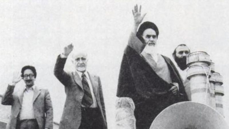 _95870754_banisadr-bazargan-khomeini.jpg  by mohsen dehbashi