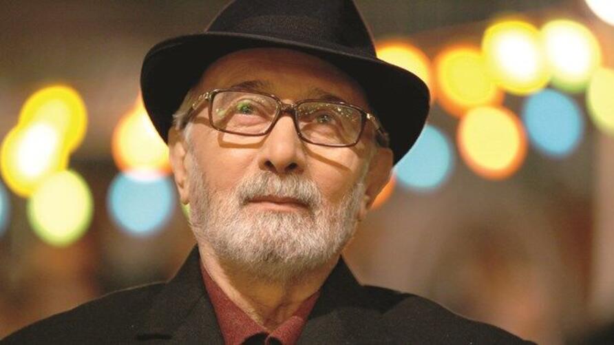 پرویز پورحسینی.jpg مرگ یک هنرمند دیگر در ایران بر اثر کرونا؛ پرویز پورحسینی، بازیگر پیشکسوت تئاتر و سینما، درگذشت
۰۷ آذر ۱۳۹۹ by mohsen dehbashi