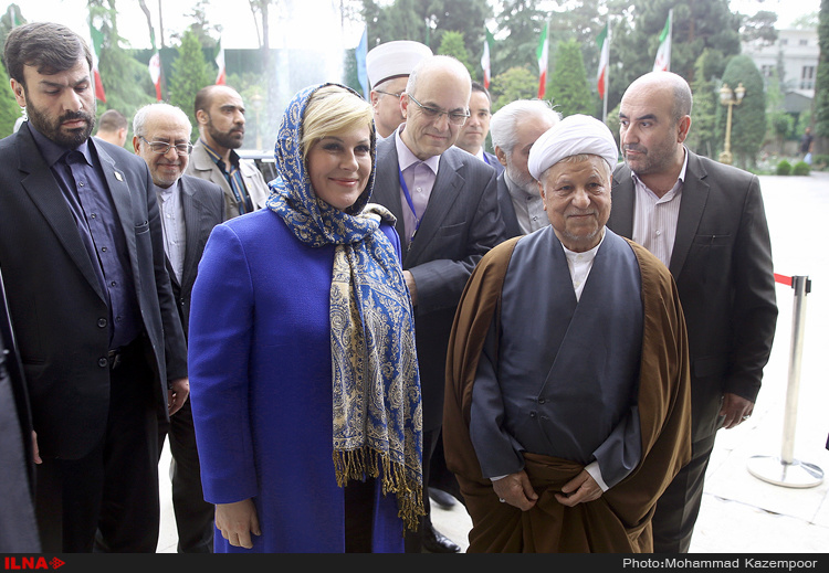 BP2K2462_2.jpg  by mohsen dehbashi