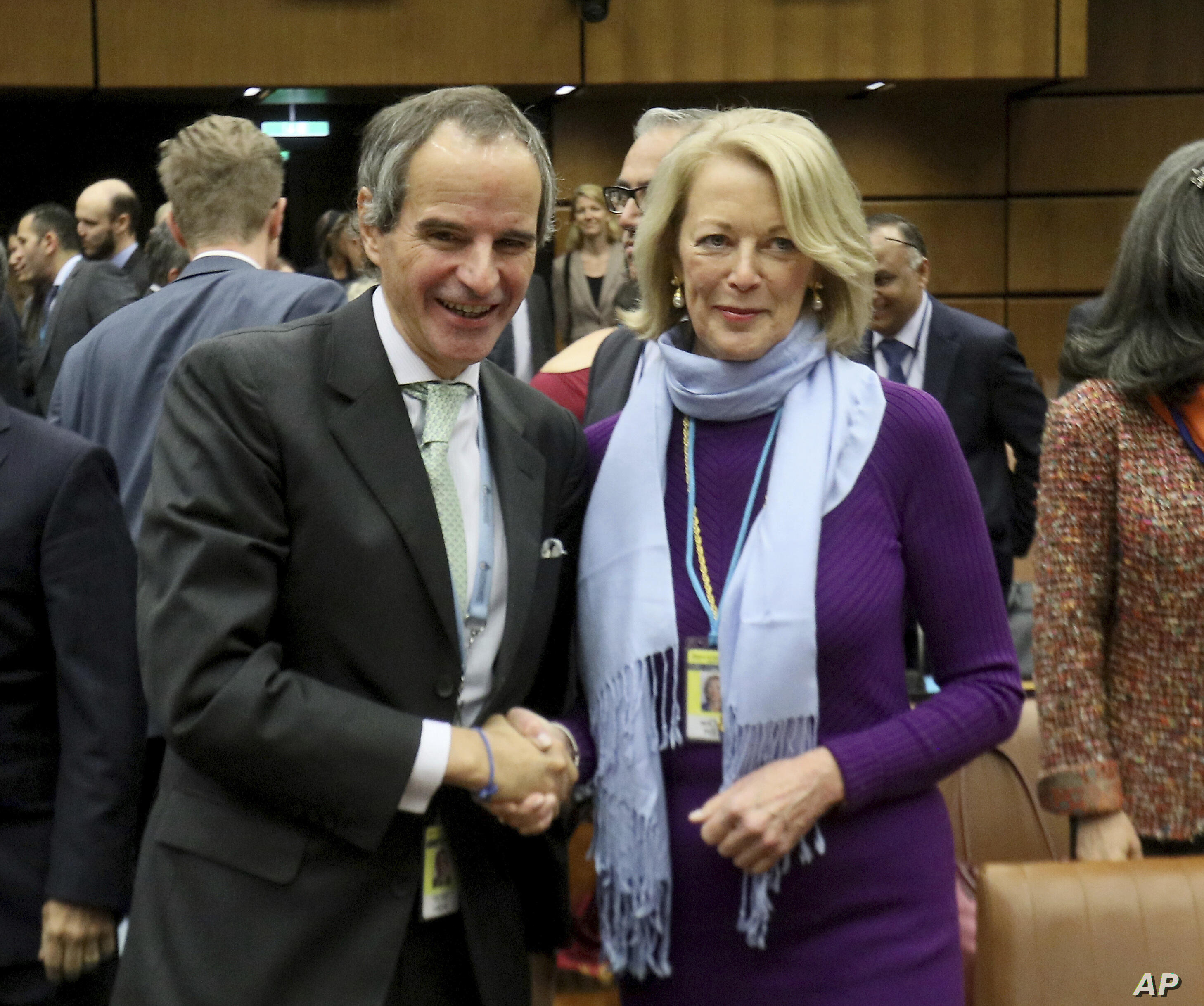 Austria Iran Nuclear سفیر آمریکا در آژانس بین‌المللی انرژی اتمی:‌ حالا توپ در زمین ایران است
۳۰ خرداد ۱۳۹۹ by mohsen dehbashi