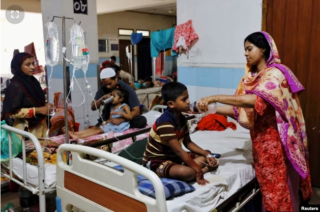 2023-07-22_230457.png کودکان مبتلا به تب دنگی در بیمارستانی در داکا، بنگلادش - ۵ ژوئیه ۲۰۲۳ by mohsen dehbashi