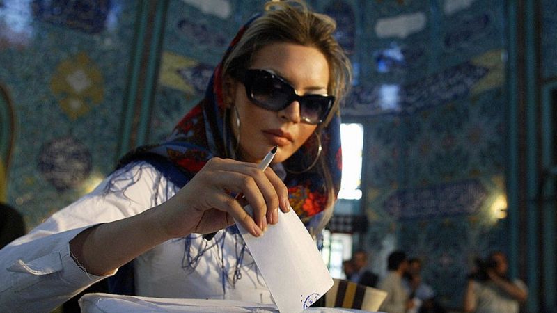 _95866573_gettyimages-53091913.jpg  by mohsen dehbashi