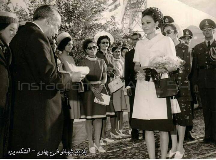 1444578968332441_large.jpg  by mohsen dehbashi