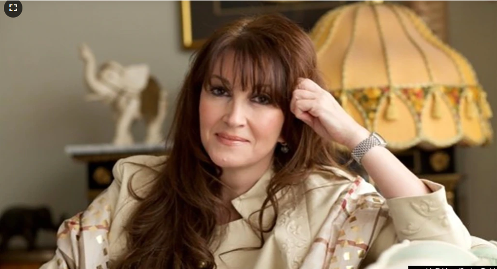 2022-05-16_091337.png دوشنبه ۲۶ اردیبهشت ۱۴۰۱ تهران ۰۹:۰۹ 
مری آپیک پس از انقلاب ۵۷ از ایران رفت
گفت‌وگو با مری آپیک؛ گربه و غنچه و غم بزرگ چهار دهه by mohsen dehbashi