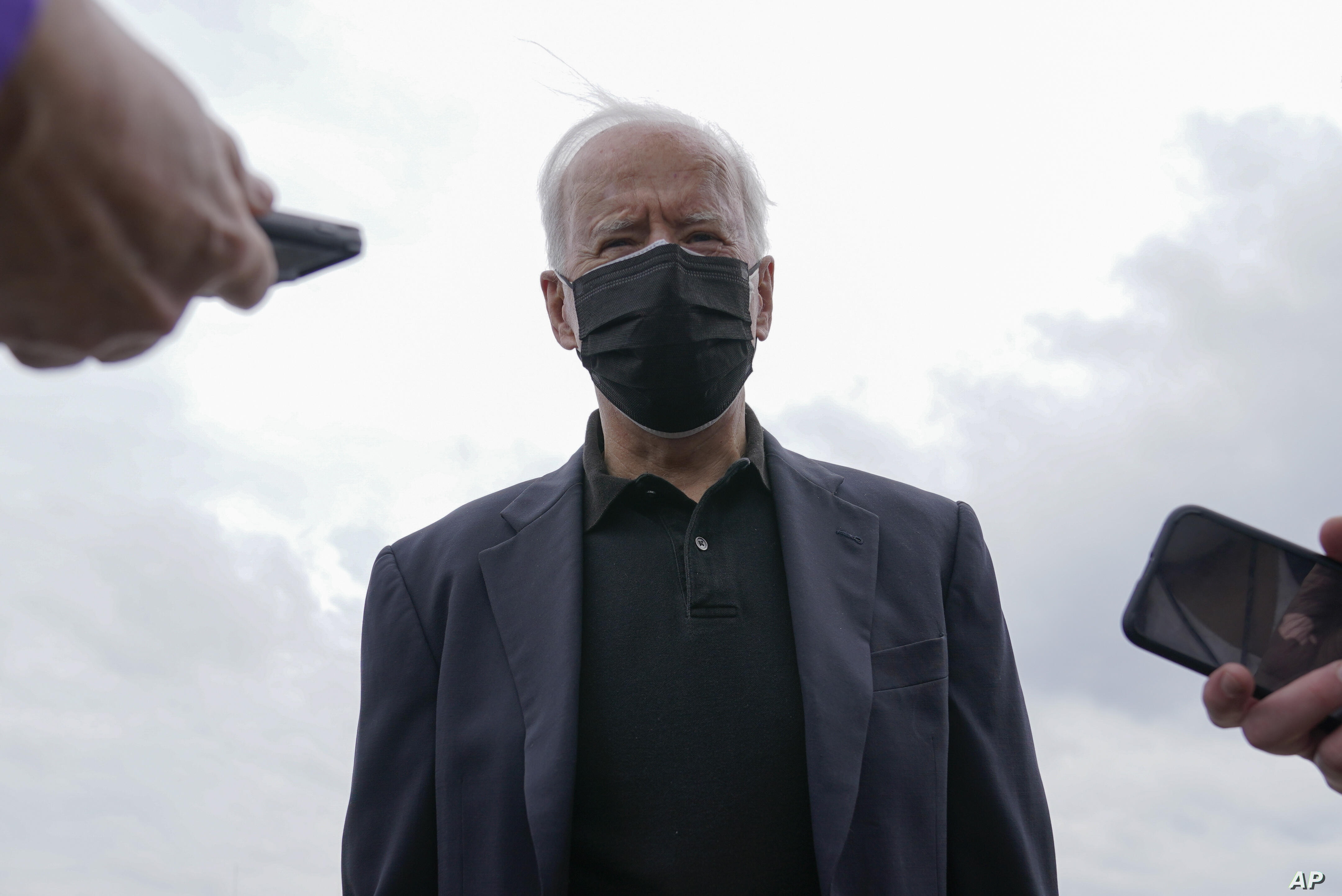 Biden واکنش پرزیدنت بایدن به امضای سند همکاری جمهوری اسلامی ایران و چین
۰۹ فروردین ۱۴۰۰ by mohsen dehbashi