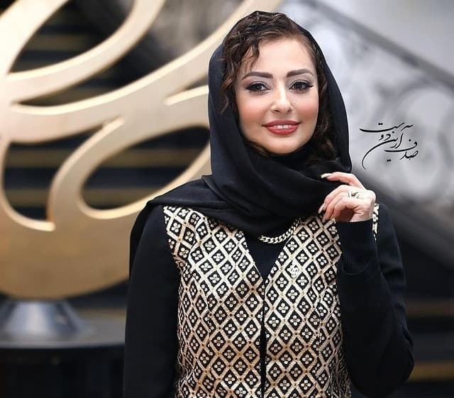 نفیسه-روشن.jpg نفیسه روشن/ عکس از صدف آرین دوست by mohsen dehbashi