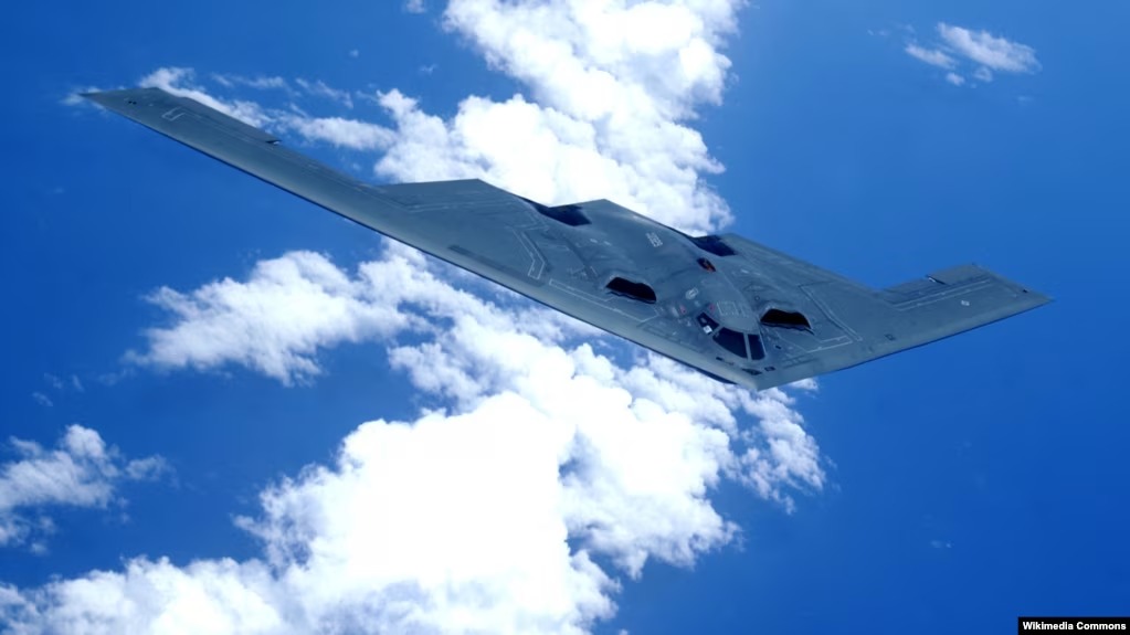 A08FA1A9-C2DF-47CD-BB5F-3047A5D2FF67_w1023_r1_s_2_11zon.jpg پنجشنبه ۲۶ تیر ۱۴۰۴ ایران ۲۳:۱۲ 
کاخ سفید: عملیات «چکش نیمه‌شب» قابلیت هسته‌ای جمهوری اسلامی را کاملا نابود کرد by mohsen dehbashi