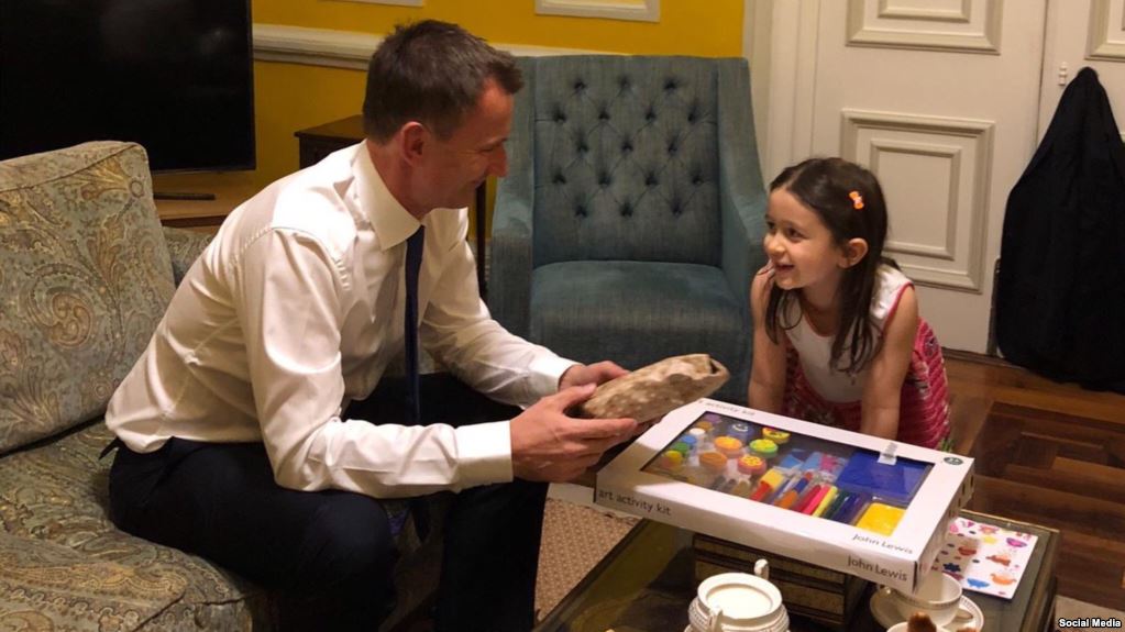 812716A3-7717-41C6-991E-F83D8E69EA80_cx0_cy38_cw0_w1023_r1_s.jpg وزیر خارجه بریتانیا: ایران زاغری را برای اهداف دیپلماتیک گروگان گرفته است by mohsen dehbashi