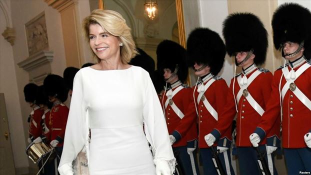 A5FF74E1-9437-439F-ABD1-EEA34D258867_cx5_cy5_cw52_w1023_r1_s.jpg - سفیر آمریکا در دانمارک در مقایسه‌ای بین ایران و کره جنوبی، می گوید عملکرد رهبران رژیم ایران موجب عقب ماندگی اقتصادی این کشور شد.