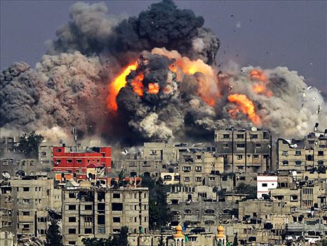 169374379.jpg - موج حملات جنگنده‌های اسرائیلی به غزه؛ ساختمان‌هایی که متلاشی می‌شوند