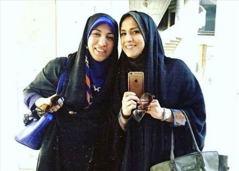 آمنه-سادات-ذبیح-پور-و-زهرا-چخماقی.jpg - 