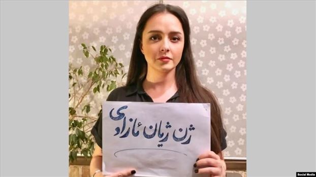 00020000-0aff-0242-02ab-08dac28c7bda_w1023_r1_s_1_11zon.jpg - سه شنبه ۱۱ دی ۱۴۰۳ تهران ۱۶:۰۵ \r\nادعای قوه قضائیه: ترانه علیدوستی «ممنوع‌الپرواز» نیست، می‌تواند شکایت کند