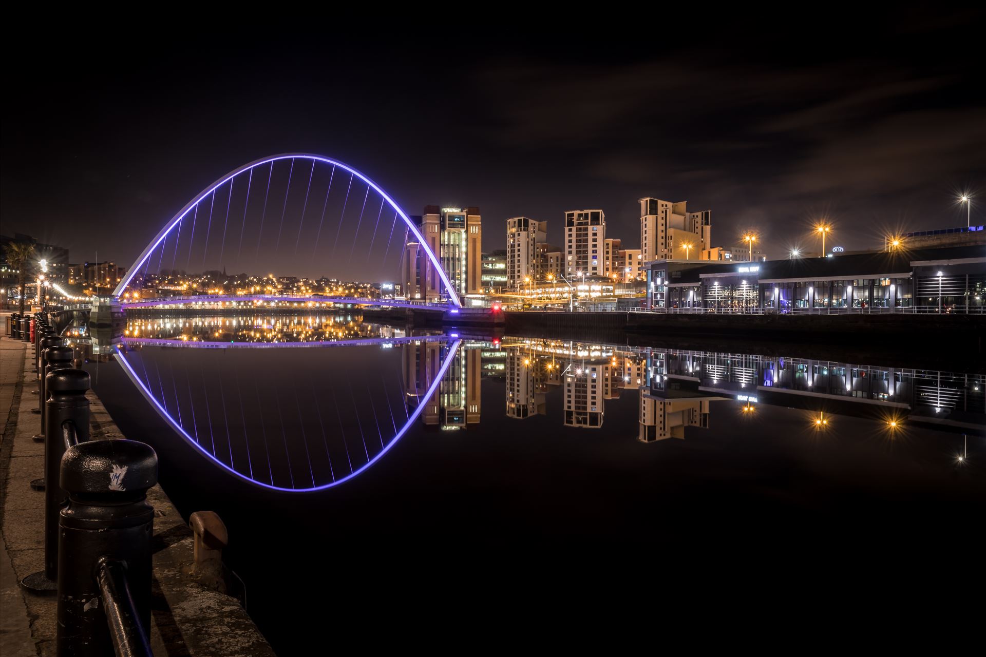Reflections on the River Tyne 4  by philreay