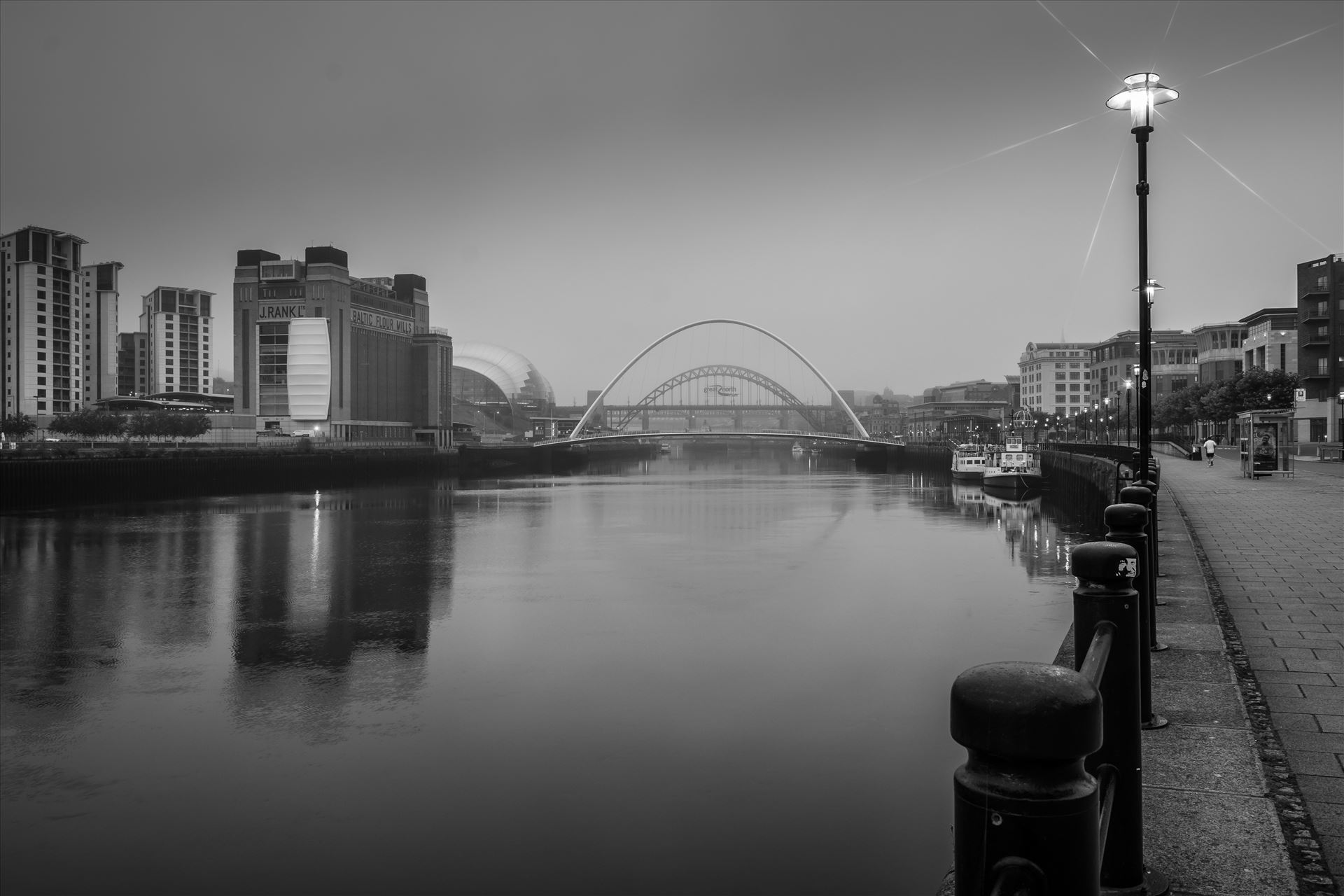 Newcastle/Gateshead Quayside The River Tyne taken from Newcastle quayside by philreay