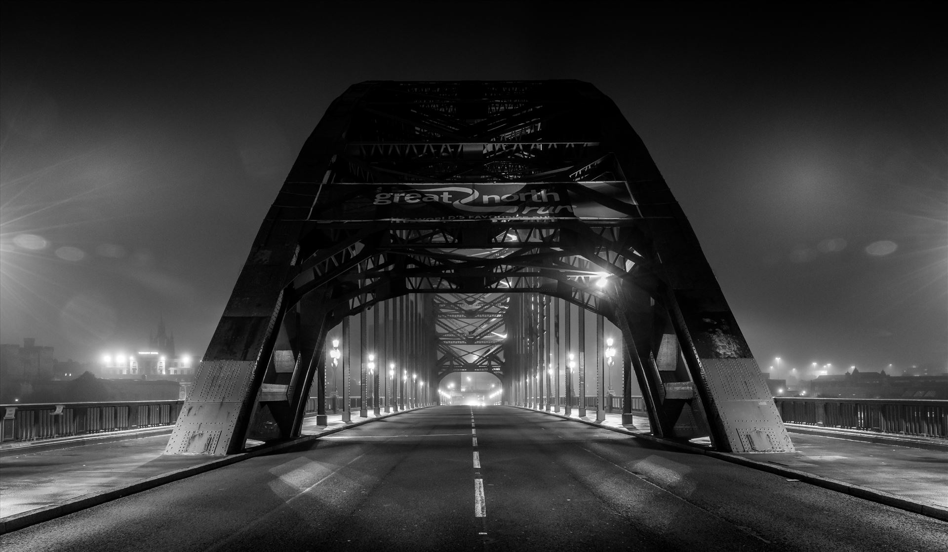 Tyne bridge The Tyne Bridge at night by philreay
