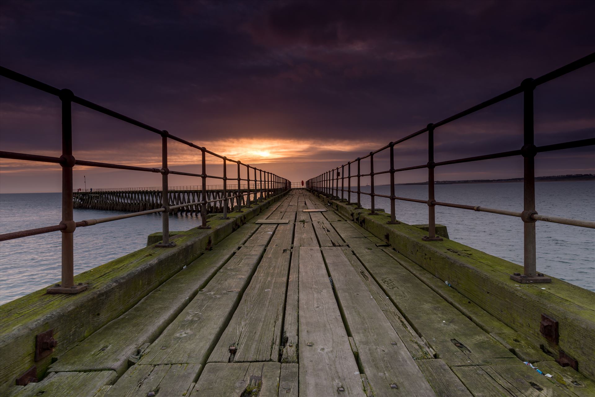 Blyth Pier, Northumberland  by philreay