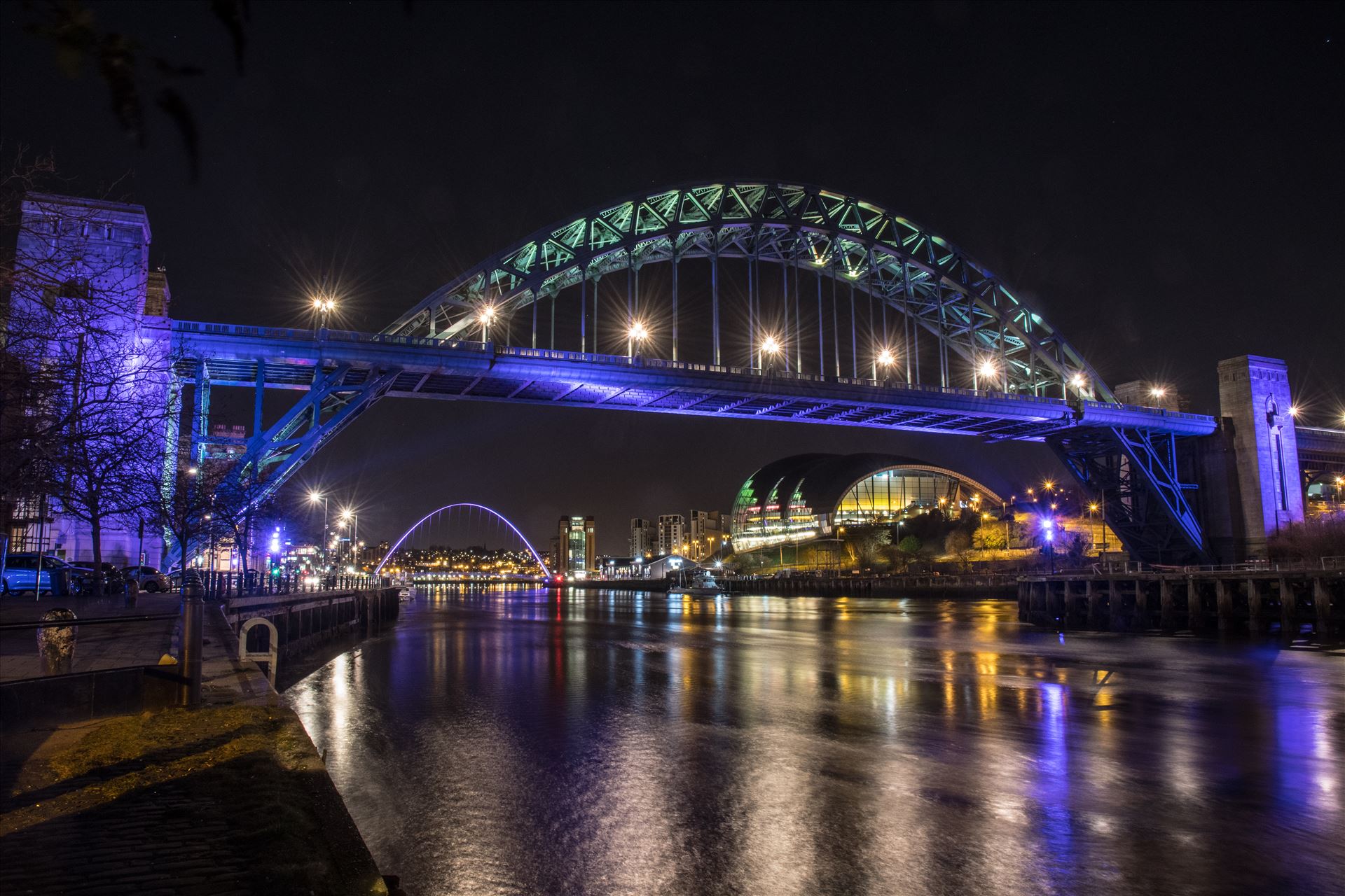 The River Tyne at night  by philreay
