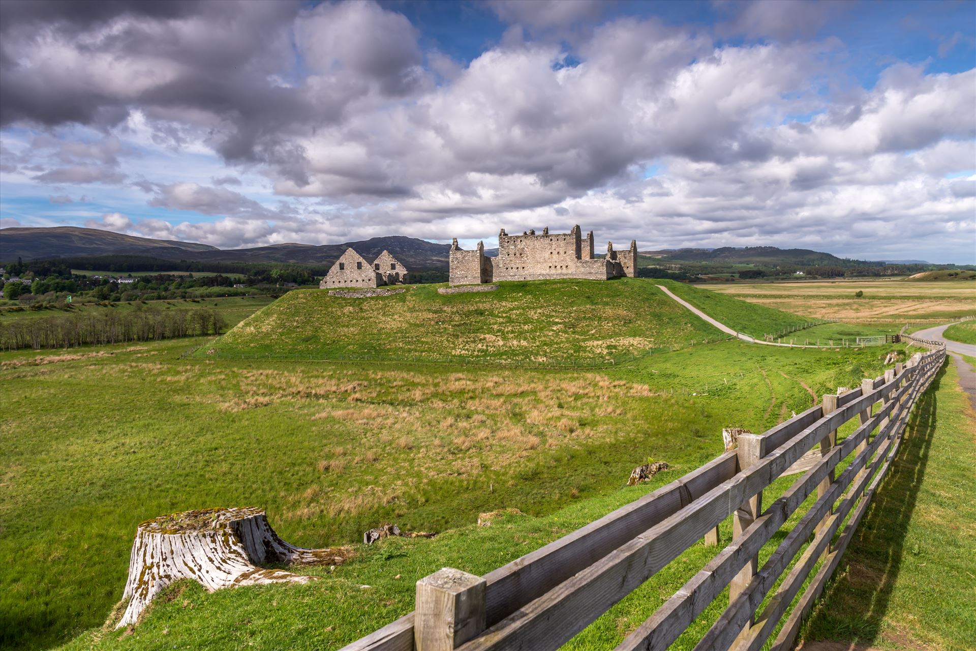 Ruthven Barracks Ruthven Barracks, near Ruthven in Badenoch, Scotland, are the smallest but best preserved of the four barracks built in 1719 after the 1715 Jacobite rising. by philreay