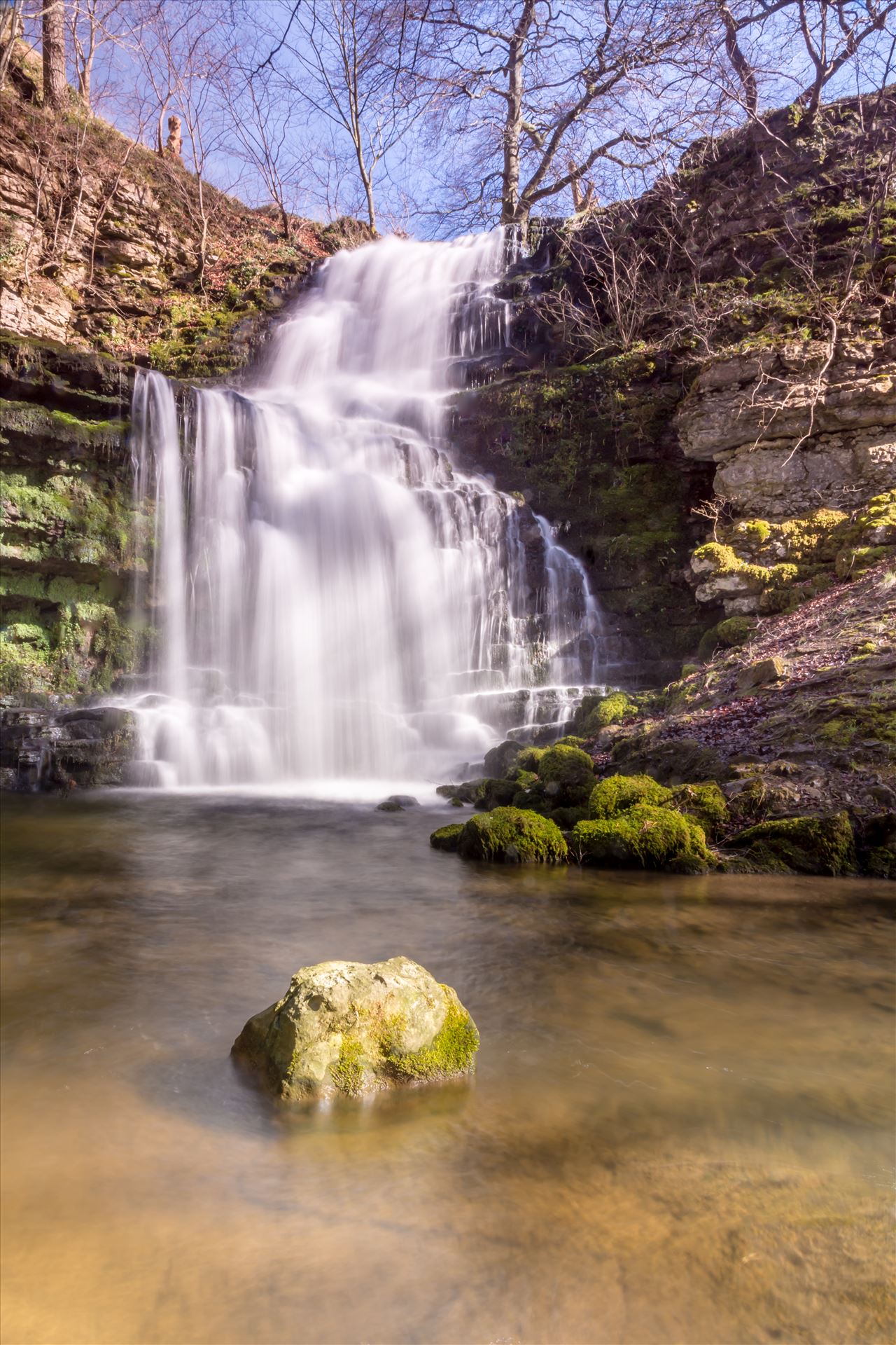 Scaleber Force Scaleber Force,a stunning 40ft waterfall, is in a lovely location a mile or so above Settle in Ribblesdale on the road to Kirkby Malham in the Yorkshire Dales. by philreay