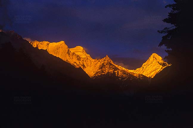 Mountains- Sudarshan Peak (India) Golden Sudarshan Peak in Garhwal Himalayas in Uttarakhand, India. by Anil