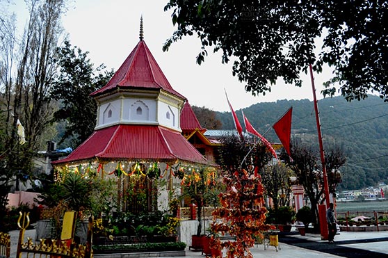 Travel- Nainital (Uttarakhand) Nainital, Uttarakhand, India- November 11, 2015: Naina Devi Temple early in the morning on Diwali festival day at Nainital, the temple is devoted to Maa Naina Devi is situated right on Naini Lake near Flat at Mallital, Nainital, Uttarakhand, India. by Anil