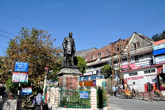 Travel- Nainital (Uttarakhand) Nainital, Uttarakhand, India- November 11, 2015: Statue of Pt. Govind Ballalbh Pant, (freedom fighter and one of the architects of modern India) at Riksha Stand, Mallital, Nainital, Uttarakhand, India. by Anil