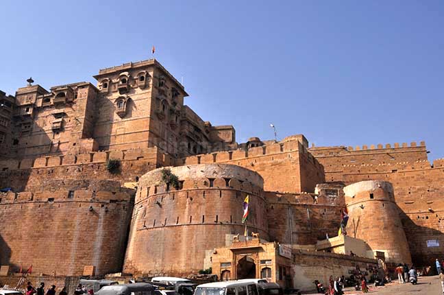 Festivals- Jaisalmer Desert Festival, Rajasthan The Beauty of Jaisalmer Fort. by Anil