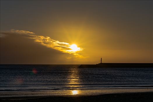 Roker Sunrise by AJ Stoves Photography