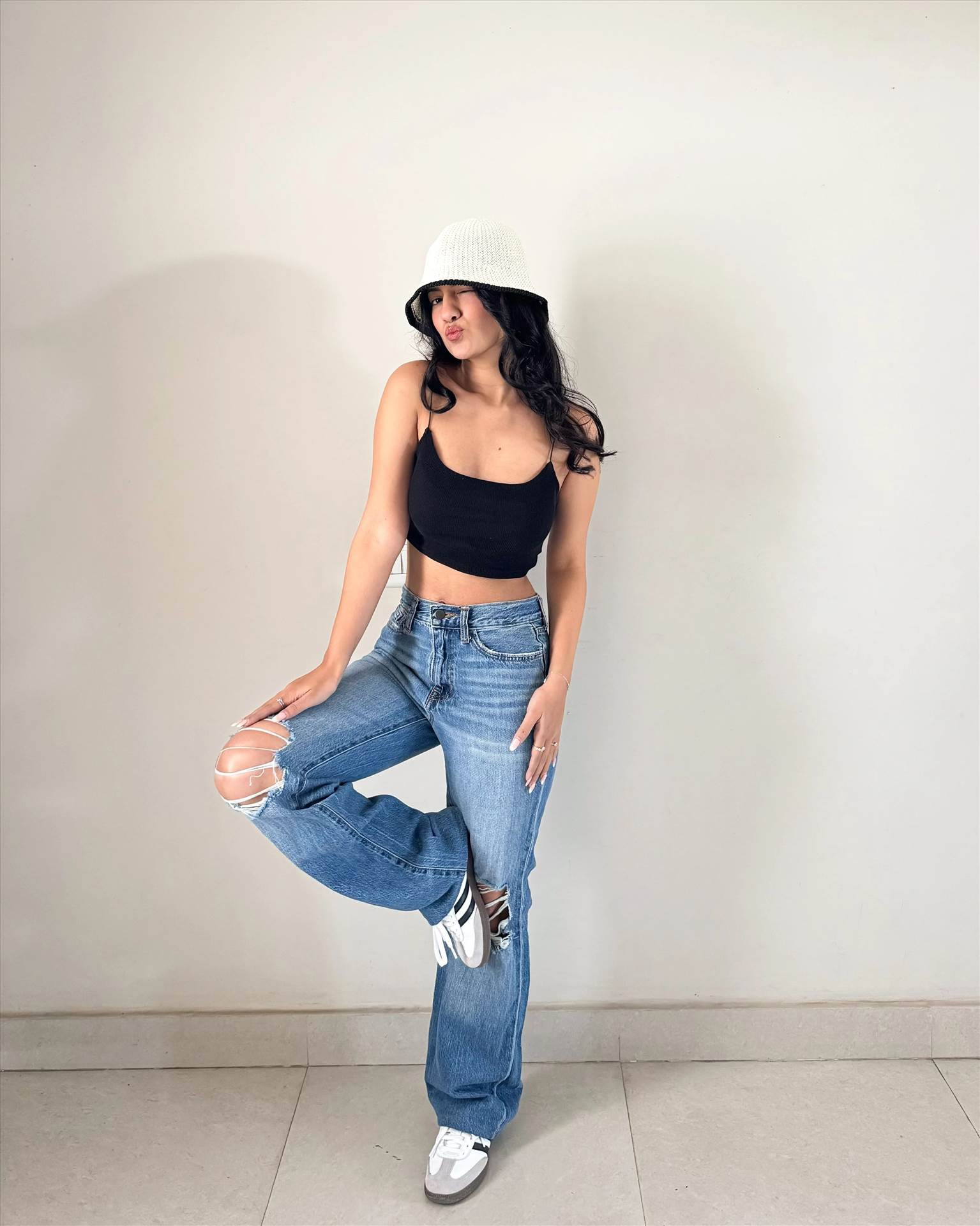 imgi_272_4B7BF7BC-F36F-4BBB-97CB-4CE57AD7708A.jpeg  by mystella