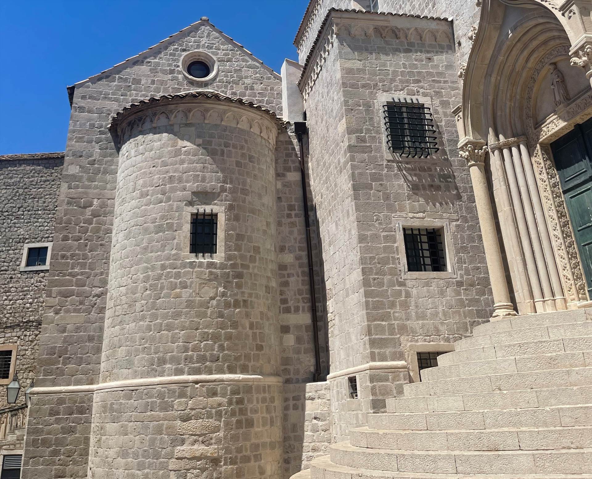 Villig3.jpg  by marquis