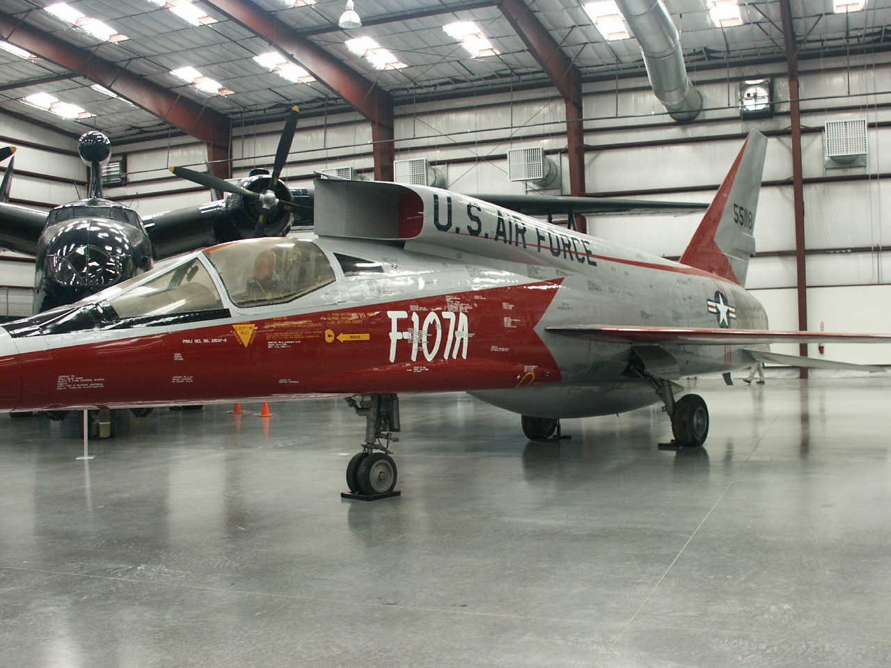 F-107 PICT0092.JPG  by Harold55